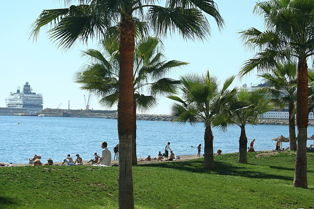 Malaka Lägenhet Málaga Exteriör bild