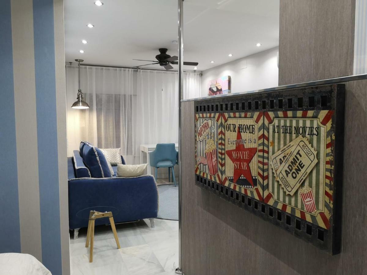 Malaka Lägenhet Málaga Exteriör bild